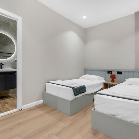 The Nook City Centre En Suite ベラト エクステリア 写真